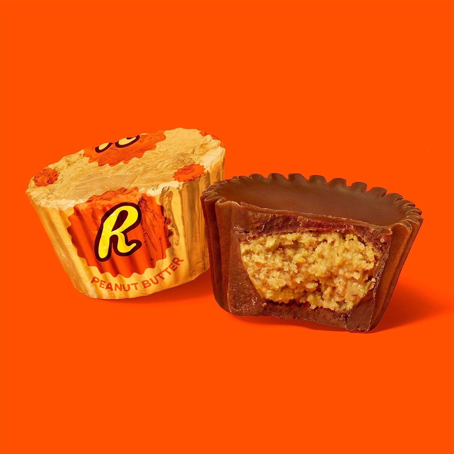 REESE'S Miniatures Milk Chocolate Peanut Butter Cups, 30 oz
