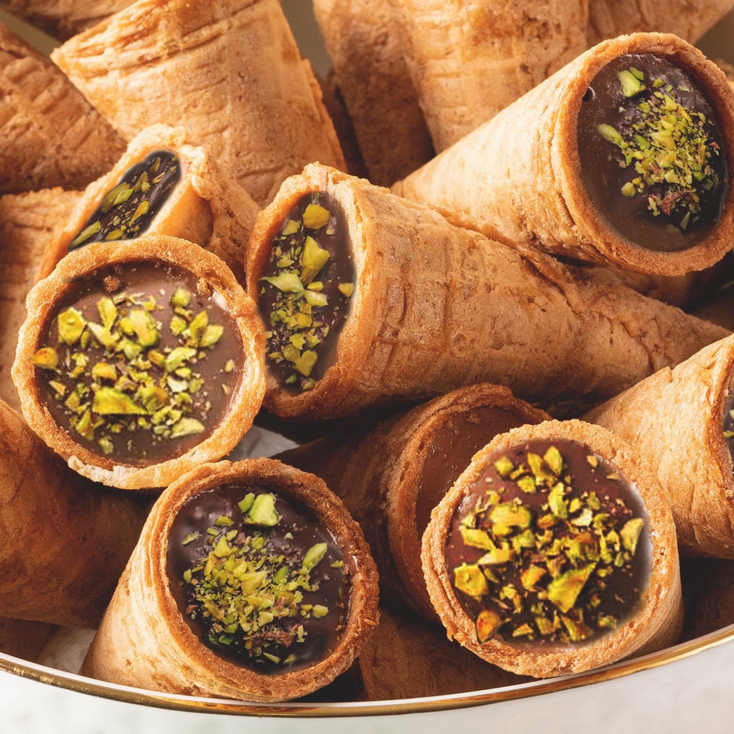 Leonessa Chocolatier Dubai Chocolate Cones, Milk Chocolate with Crispy Kataifi & Pistachio Kunafa Cream, Made with Belgian Chocolate, 4.7 oz Gable Box, 10 Count ( pack of 2)