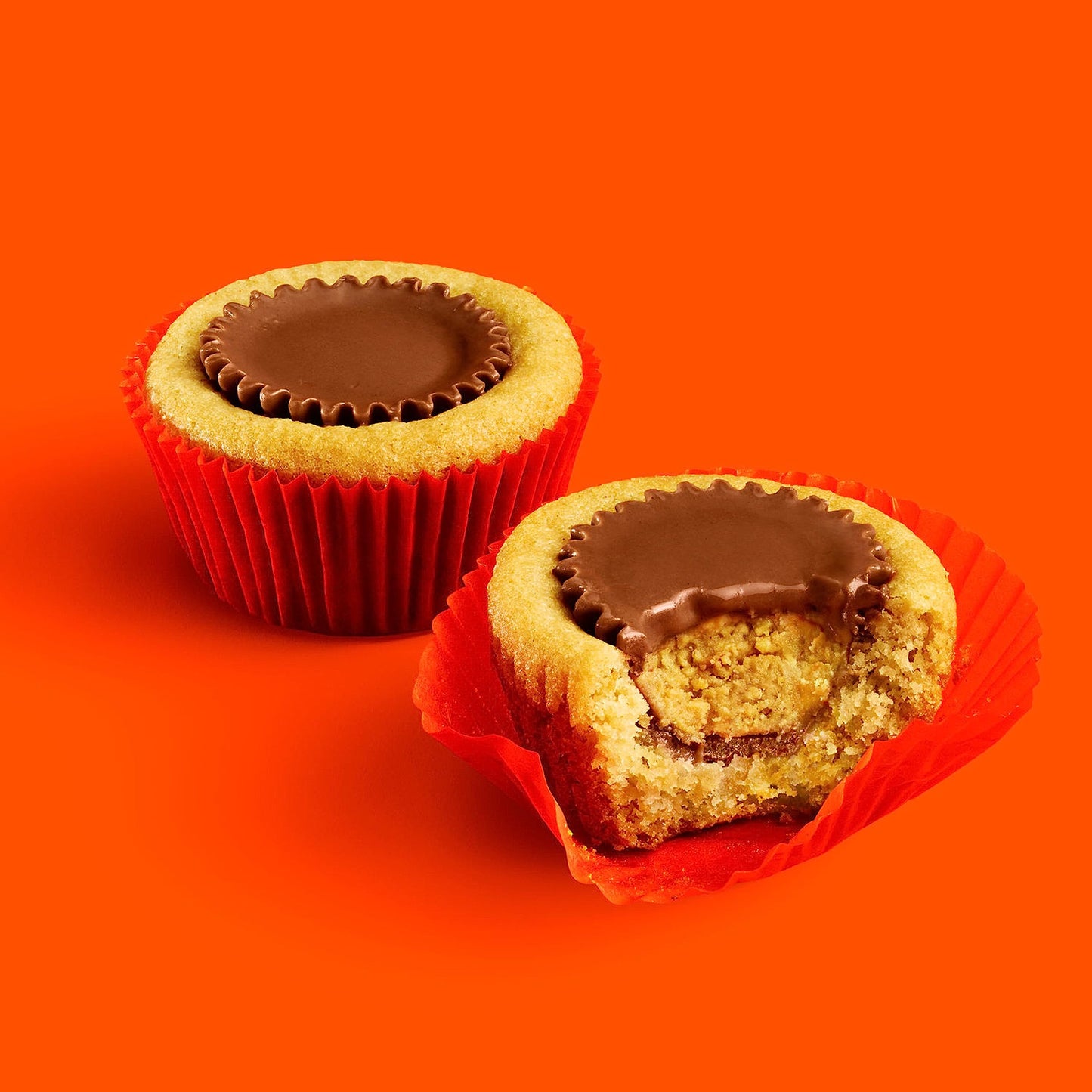 REESE'S Miniatures Milk Chocolate Peanut Butter Cups, 30 oz