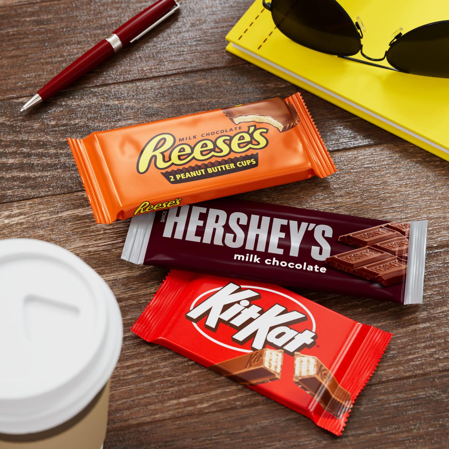 HERSHEY'S, KIT KAT and REESE'S Assorted Milk Chocolate Candy Variety Box, 27.3 oz (18 Pieces)